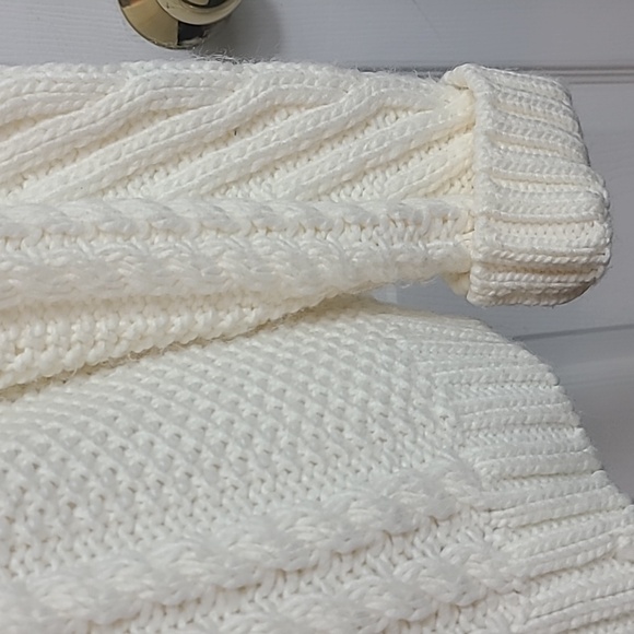 Joe Fresh Cable Knit Sweater - Picture 4 of 10